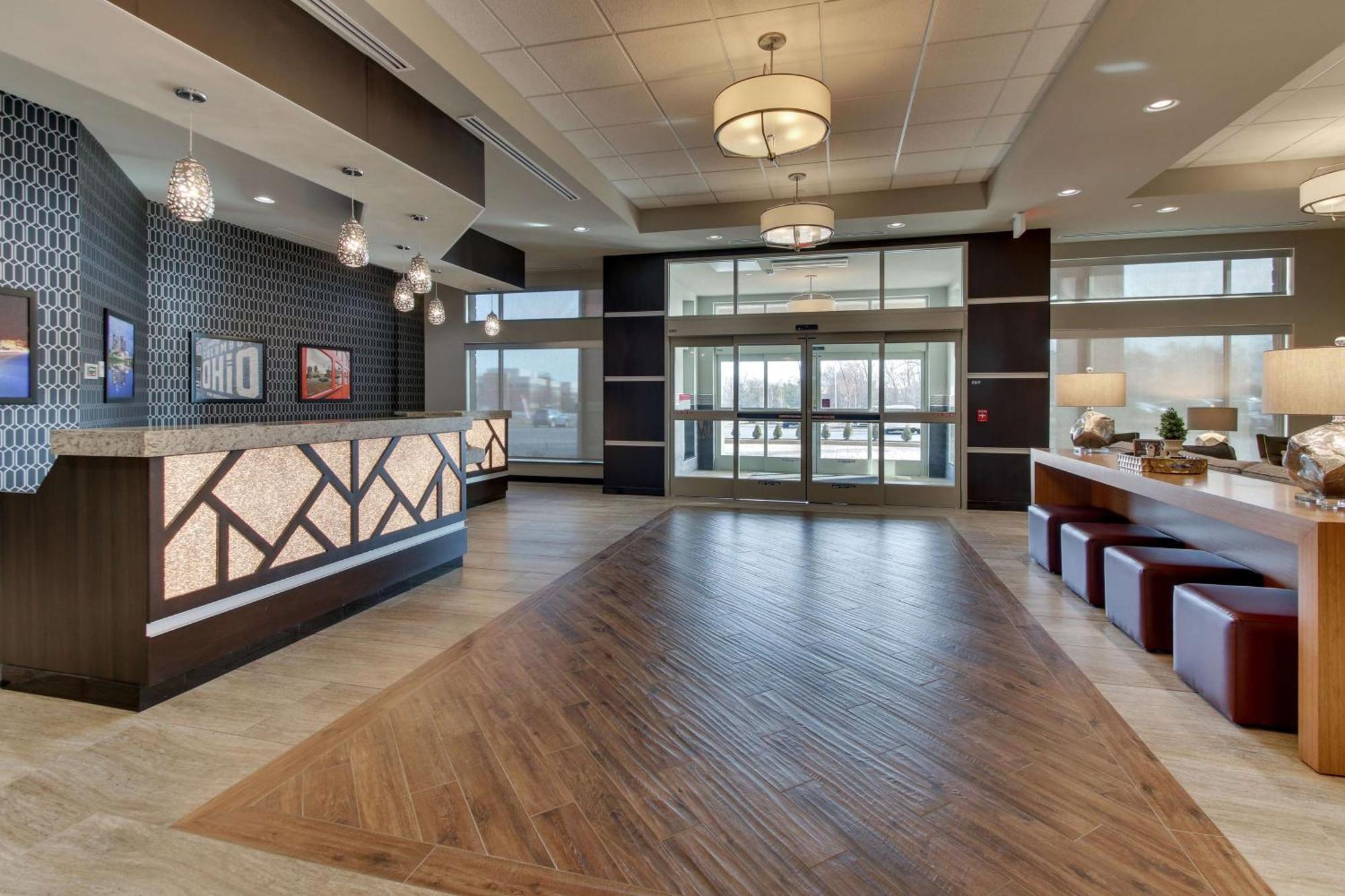 Drury Inn & Suites Cleveland Beachwood Buitenkant foto