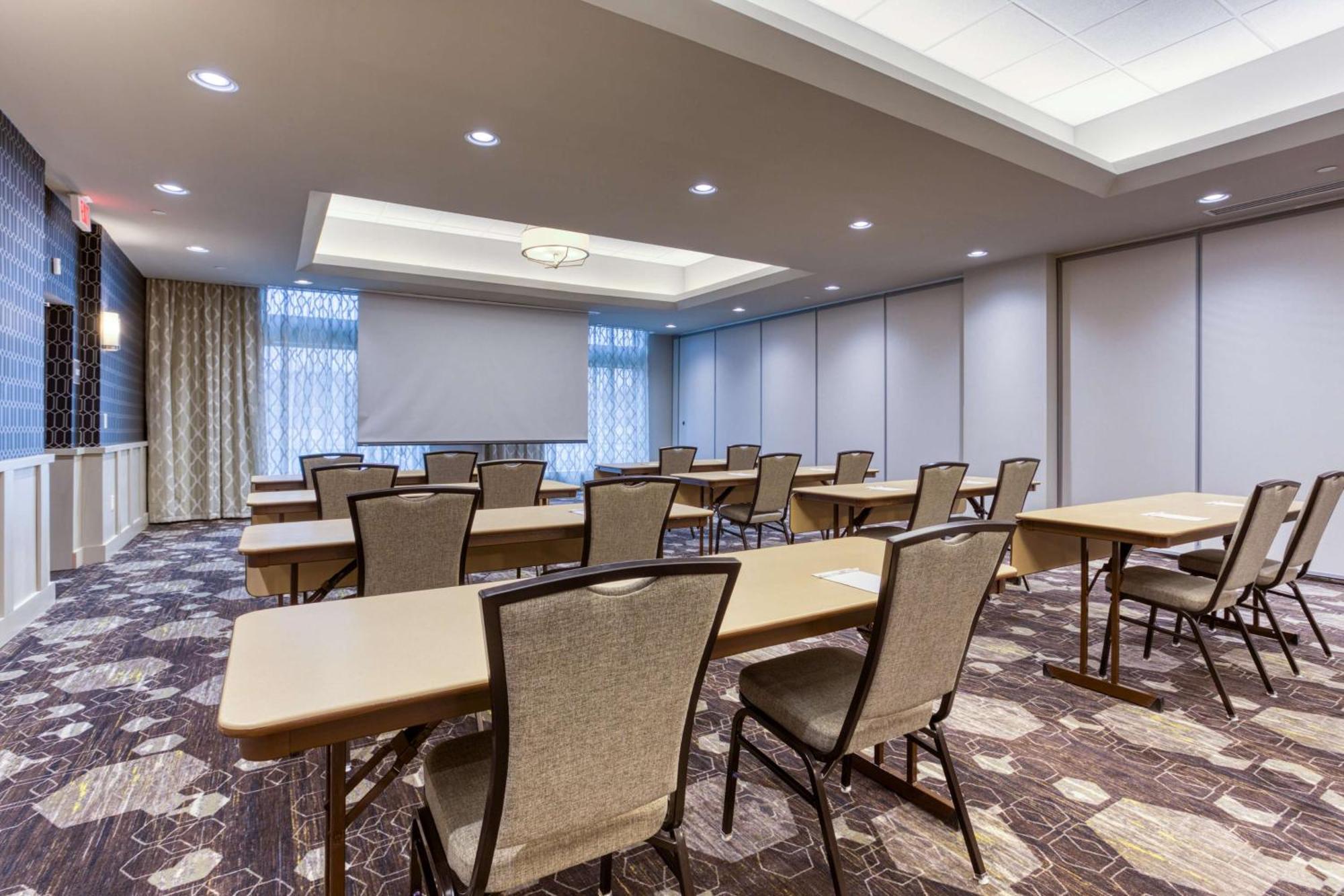 Drury Inn & Suites Cleveland Beachwood Buitenkant foto